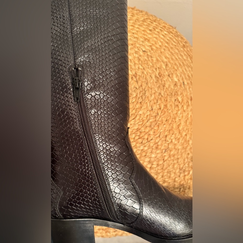 Bruno Premi Women's Black Italian Leather Heeled Boots - Picture 3 of 7